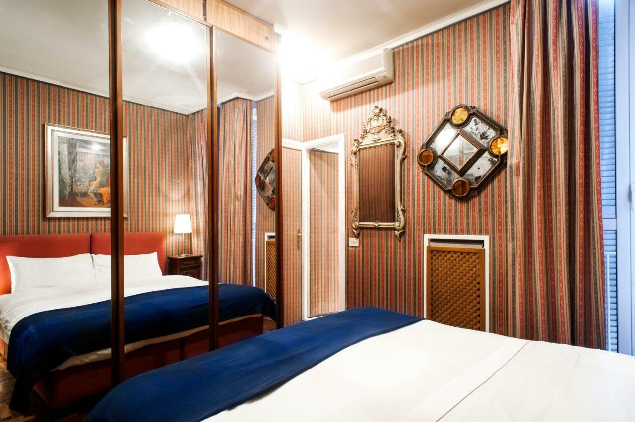 Santa Cecilia Apartment In Via Del Corso Roma Eksteriør bilde
