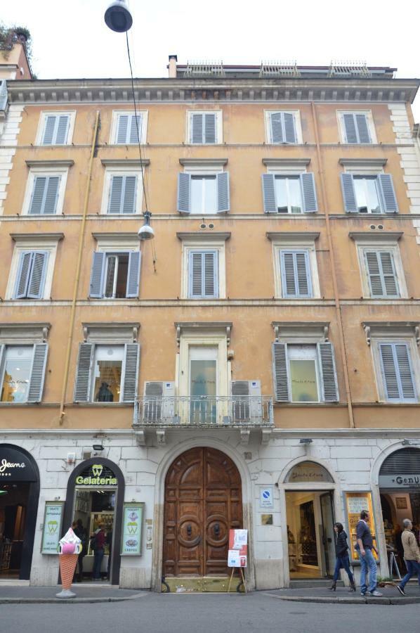 Santa Cecilia Apartment In Via Del Corso Roma Eksteriør bilde